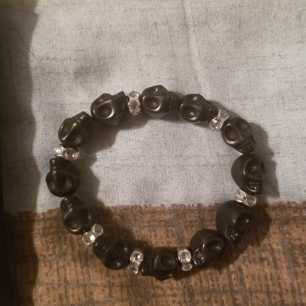 Skull jewelry